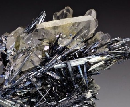 長沙市譚力礦產品有限公司,長沙礦產品銷售,工藝品銷售,鉆石飾品批發(fā)