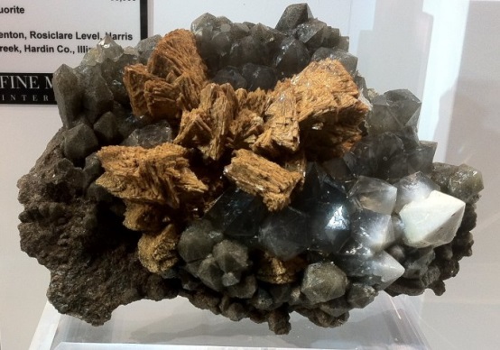 長(zhǎng)沙市譚力礦產(chǎn)品有限公司,長(zhǎng)沙礦產(chǎn)品銷(xiāo)售,工藝品銷(xiāo)售,鉆石飾品批發(fā)